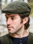 Irish wool cap in green